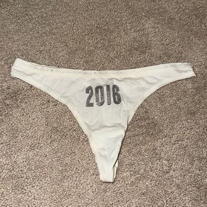 Victoria’s Secret Ltd edition 2016 cotton thong panty